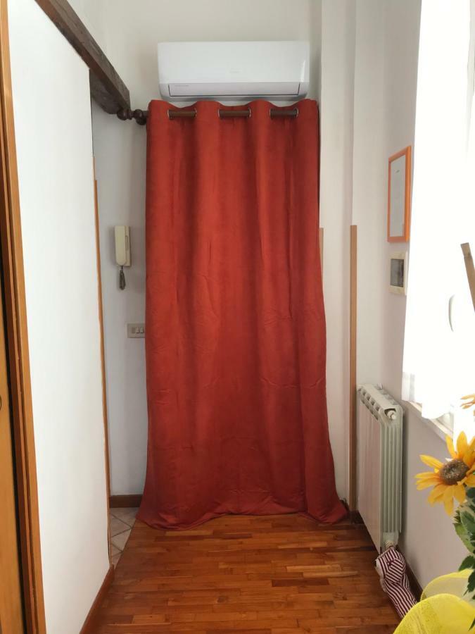Agli acquedotti romani Esterno foto